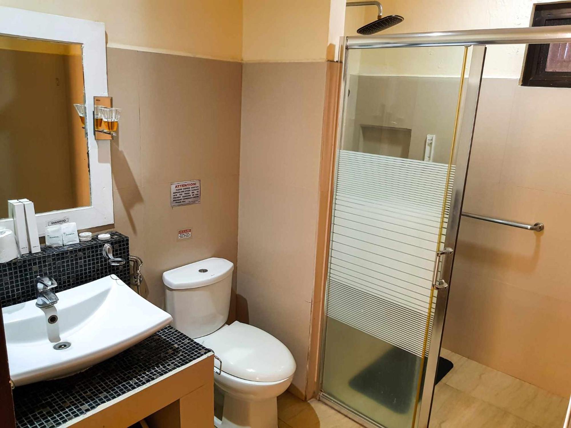 Villa Marinelli Bed And Breakfast Tagaytay City Exterior photo