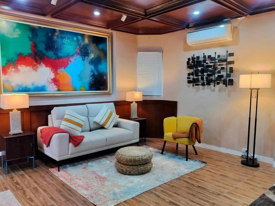 Villa Marinelli Bed And Breakfast Tagaytay City Exterior photo